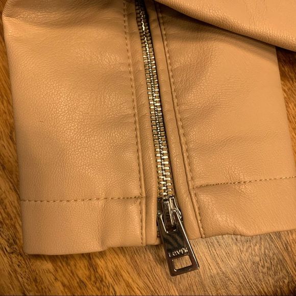 SIZE L LEVI’S JACKET - Picture 8 of 16